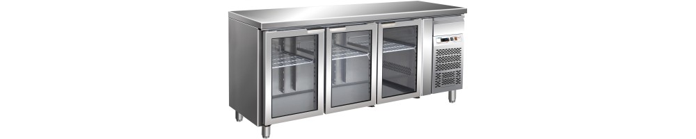 GEKOELDE WERKTAFELS MET GLASDEUREN - DIEPTE 700 MM